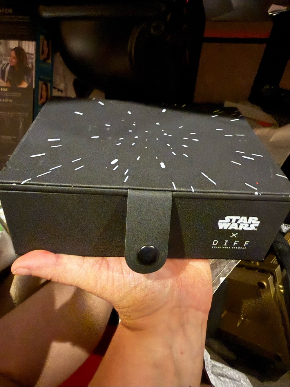 Star Wars x DIFF Black Sunglasses Case and R2-D2/Boba Fett men’s glasses